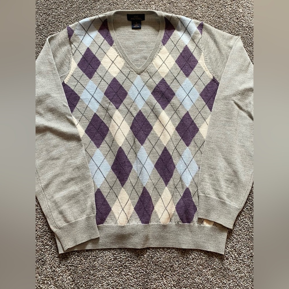 Brooks Brothers Argyle sweater. Women’s XL.